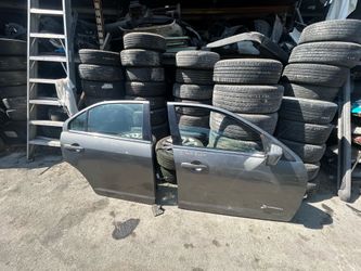 2012 Ford Fusion passenger right doors available