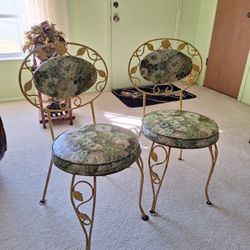 4 (2 shown) Retro 1950s Kitchen Chairs