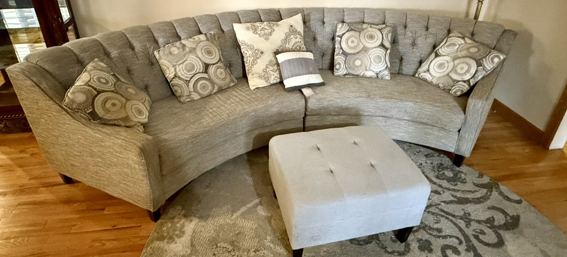 *Price reduction* Gray Sectional Sofa with Ottoman