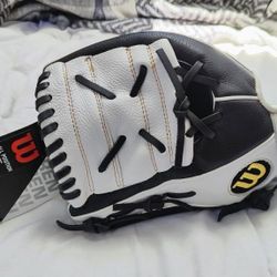 Wilson A500 Baseball Glove