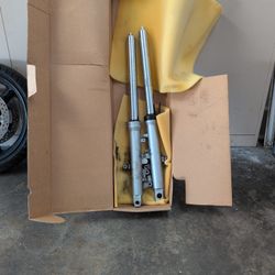 Suzuki SV650 front Forks