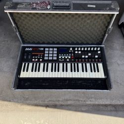 Akai MPK49 MIDI/USB Keyboard Controller