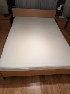 Queen Size Bed Frame with Mattress