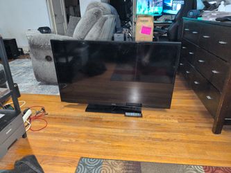 Samsung 50" LED TV