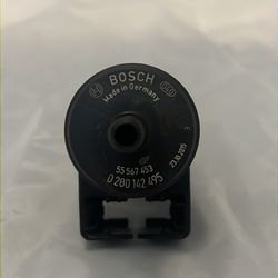 Bosche fuel pressure regulator