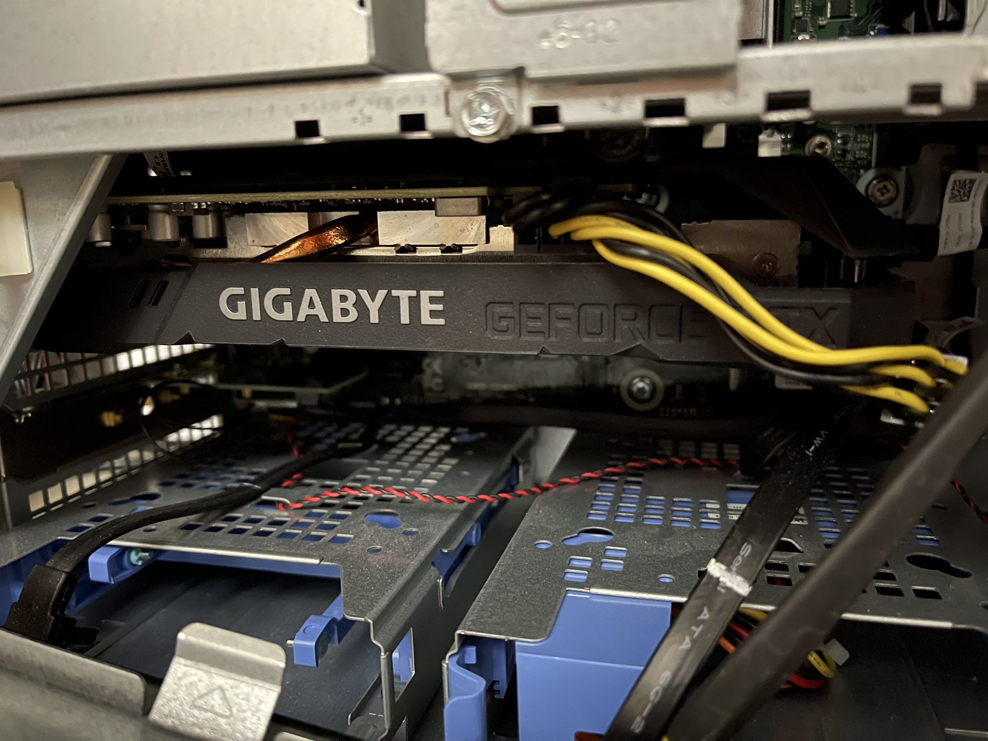 GPU 1660 Super Gigabyte 6GB