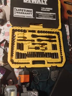 DeWalt Tool Set