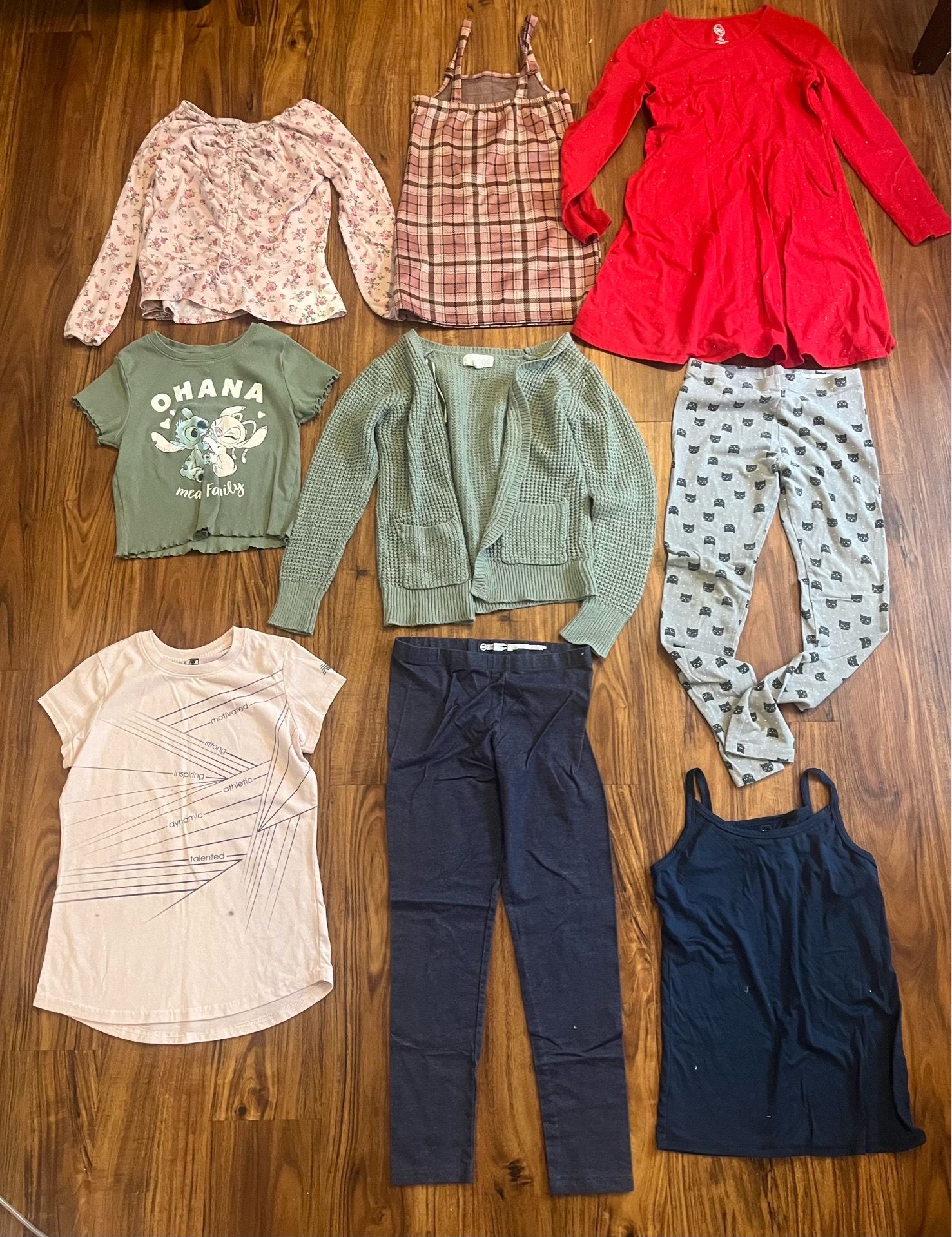 Huge Girls Size 10/12 Clothing Lot - 29 Pieces! (Dresses, Tops, Leggings)