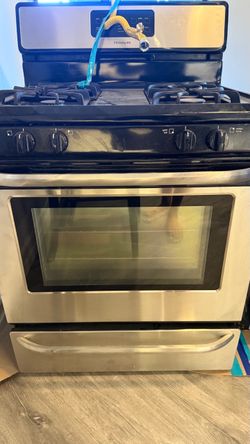 Frigidaire 30” Stainless Steel Gas Range / Stove – $250 OBO