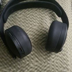 PlayStation PULSE 3D – Midnight Black great shape never used 