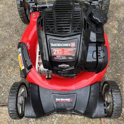 Yard  Machines 6.75  EXI. 163cc. Push Lawn Mower 
