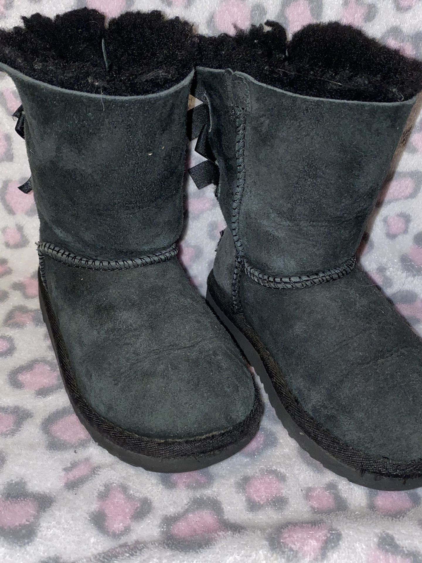 Size 9c Ugg’s Black Boots