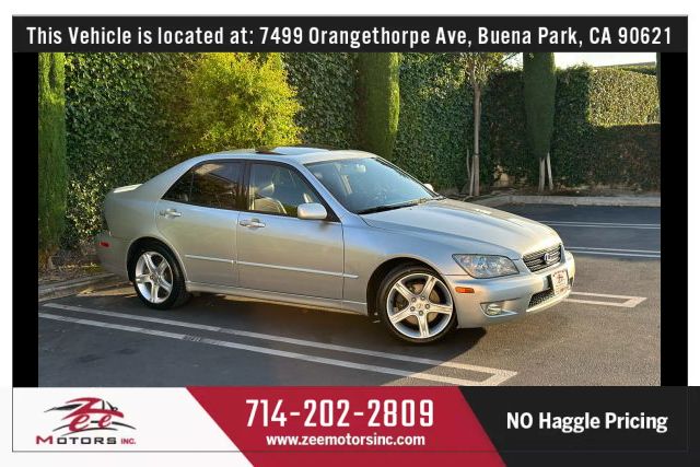 2003 Lexus IS