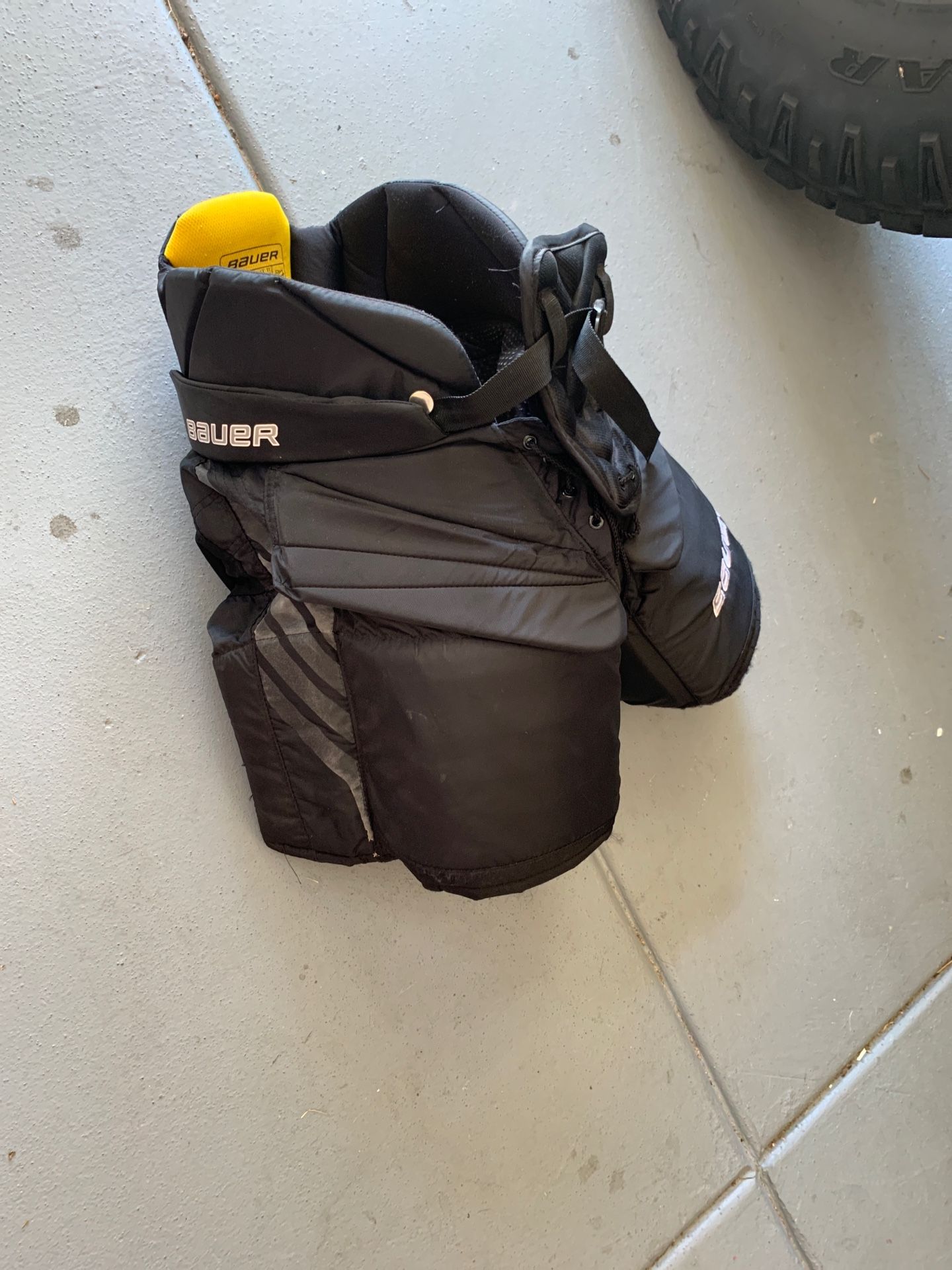 Bauer Supreme Junior Int. M size Goalie Pants