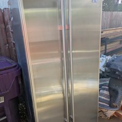 Sub-Zero Model 561