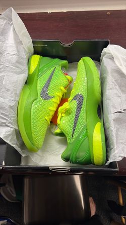 Nike Kobe protro 6 green grinch size 9