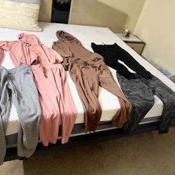 7 Pieces Lightly Used Woman’s Clothes For $30 Everything Pickup Gaithersburg Md 20877