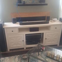 Entertainment Stand 