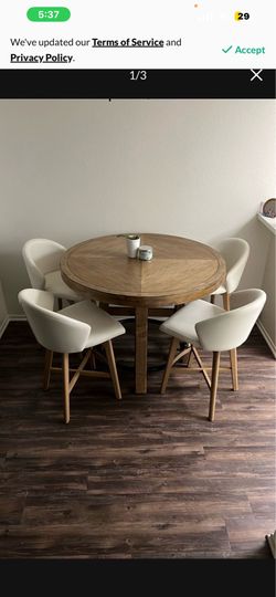 Kitchen Table (4 chairs included)