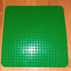 LEGO DUPLO 2304 Large Baseplate Green Thin Building Plate Creative Learning Play 