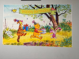 Winnie Pooh birthday decorations
