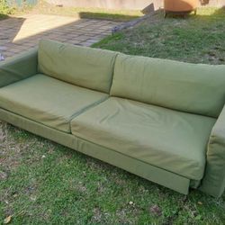 Green Couch With Pull Out Bed. Great Condition