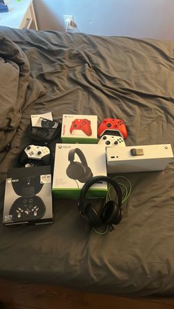 XBOX SERIES S BUNDLE