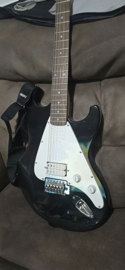 FIRST ACT ELECTRIC GUITAR IN GREAT CONDITION $89 OBO