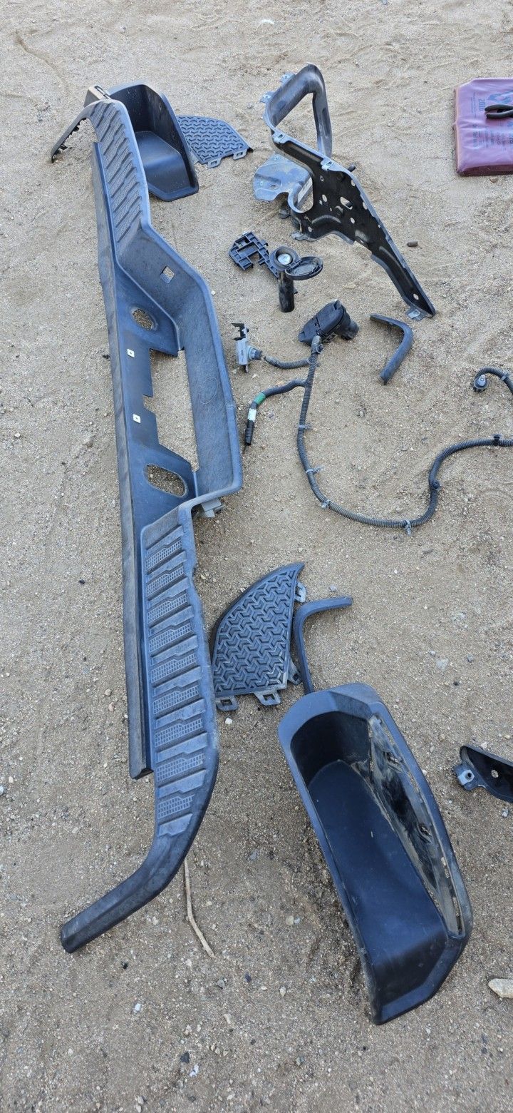 2019 2020 Chevrolet 2021 2023 chevy silverado rear bumper 2022