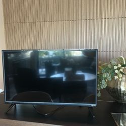 32” Tv 