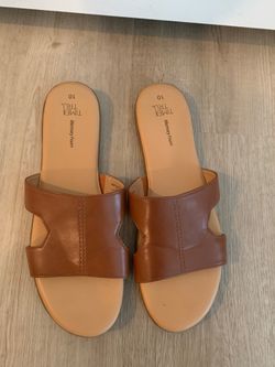 toffee memory foam sandals 