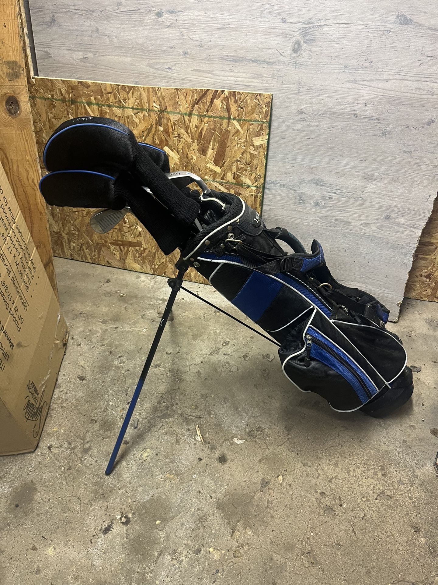 Lynx Junior Golf Club Set (Left Handed)