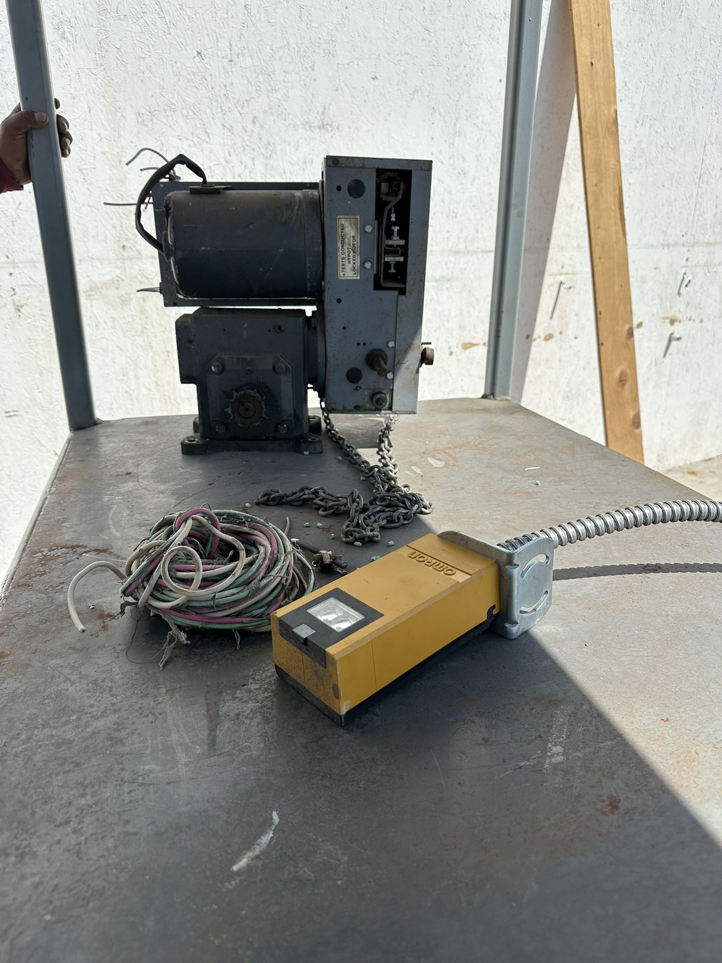 Over Head Door Operator