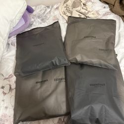 1 Large Essentials Dark Oar