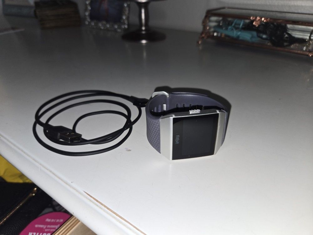Fitbit Iconic