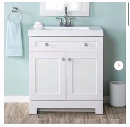 Everdean 31 in. Single Sink White Bath Vanity with White Cultured Marble Top (Assembled)