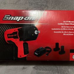 Snap-On 14.4v 1/4 Drive Cordless Impact Wrench Kit (Red) 
