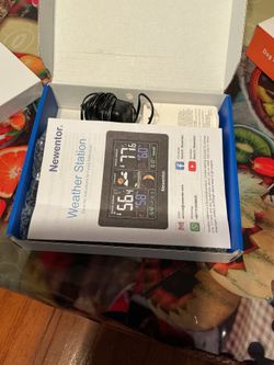 Indoor and outdoor thermometer