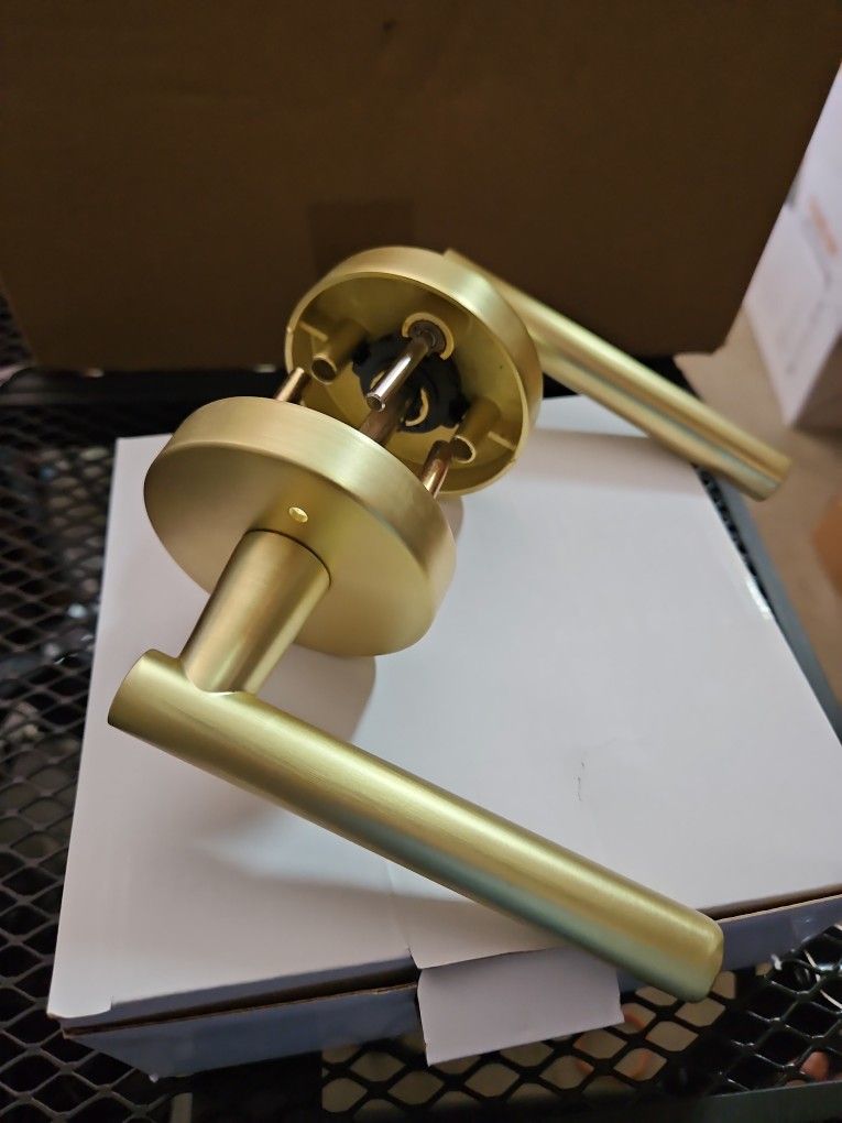 6 Pack Gold Door Handles