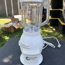 Ultimate Chopper CH-1 White Food Processor 600 Watts 750 Megapower W Pitcher
