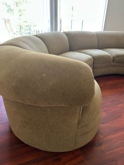 CIRCULAR SOFA