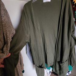 Olive Cardigan W/pockets