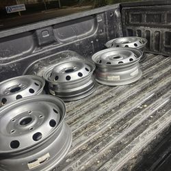 16 inch brand new ford rims 