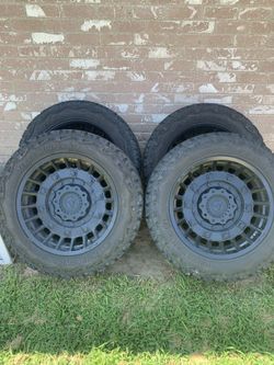 20” Fuel Rims And Tires