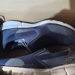 Skechers