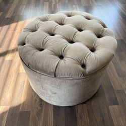 Beautiful Large Tufted Ottoman With Storage 