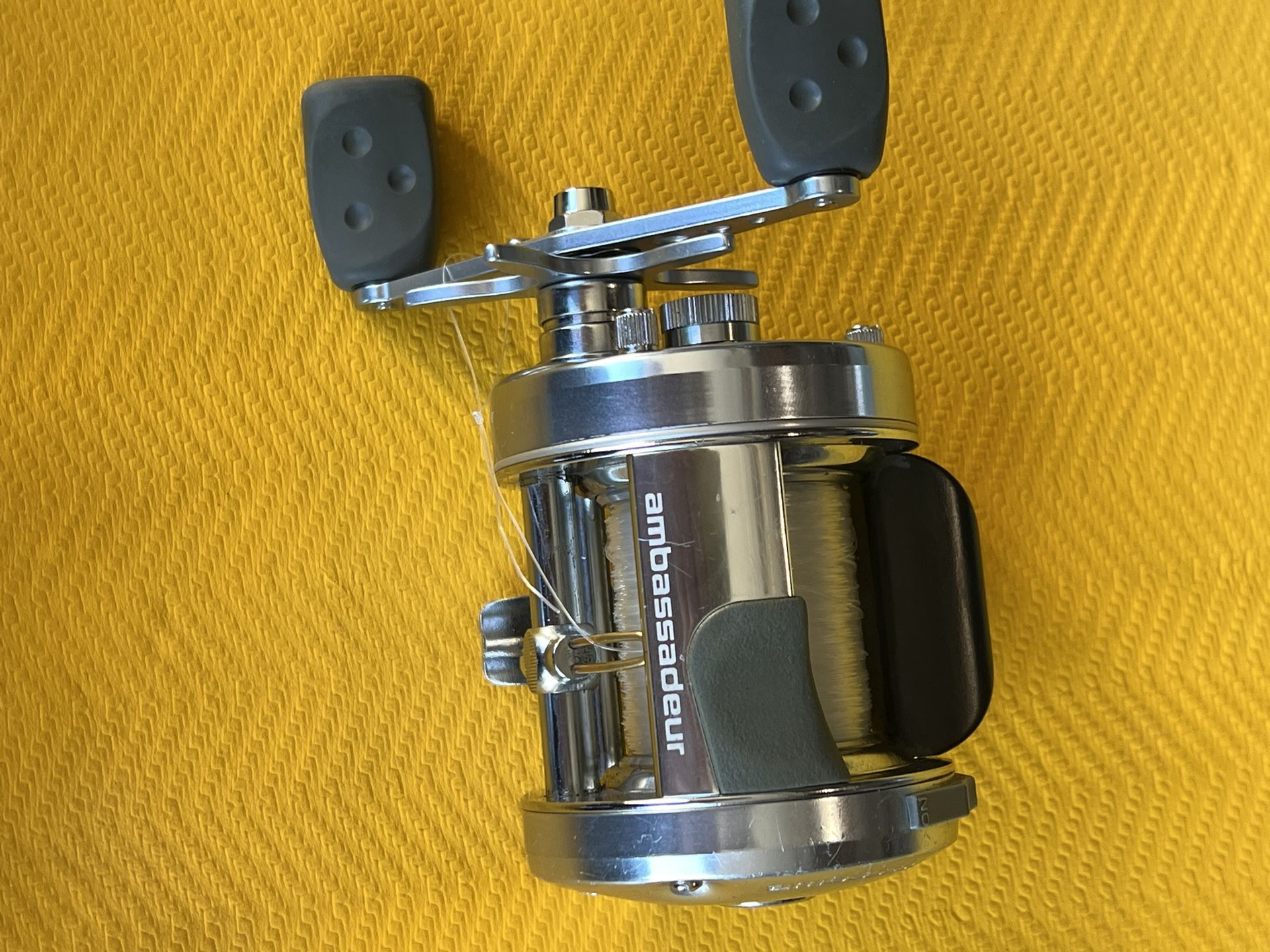 リール Abu Garcia Ambassadeur Record No.60 Abu Garcia Ambassadeur Record Baitcast Reels