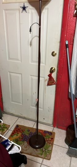 Used standing lamp
