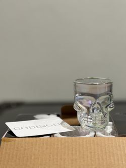 Godinger Iridescent Skull Shot Glasses – Set of 6 – NEW Original Box