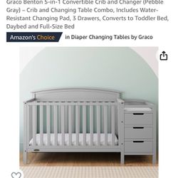 Graco Convertible Crib W/ Changing Table 